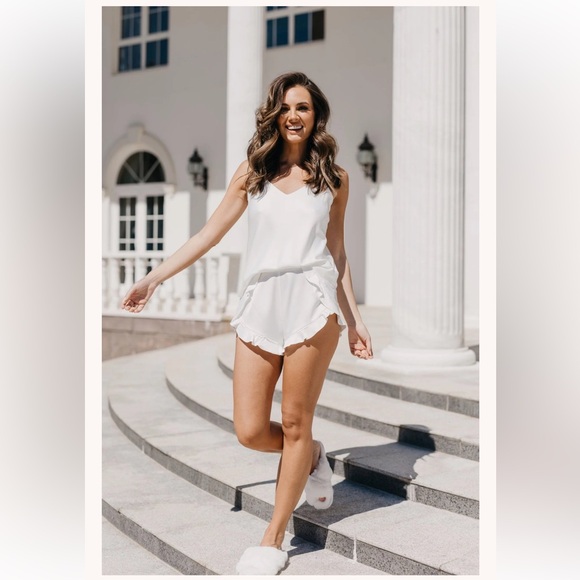 Le Rose Cami and Ruffle Short Set - Picture 2 of 4